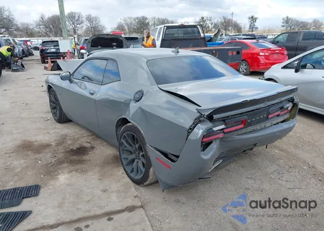 2017 Dodge Challenger R/T from USA, damaged, VIN 2C3CDZBTXHH555532